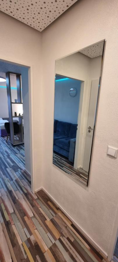 Studio-Apartment ' Andrei 1 ' - Neu In Нойбург-ан-дер-Донау Екстер'єр фото